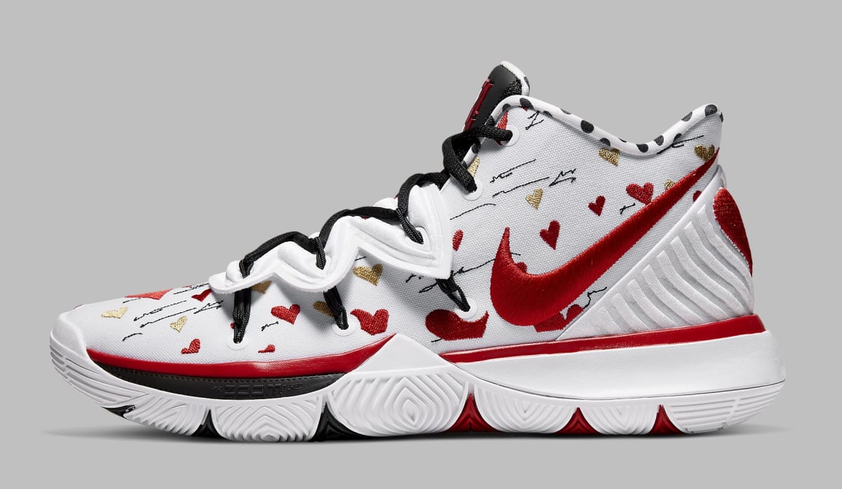 kyrie sneaker room mom