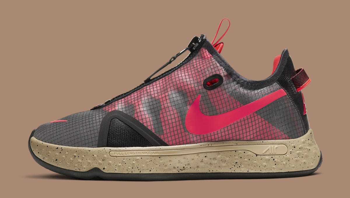nike shoe store near me open