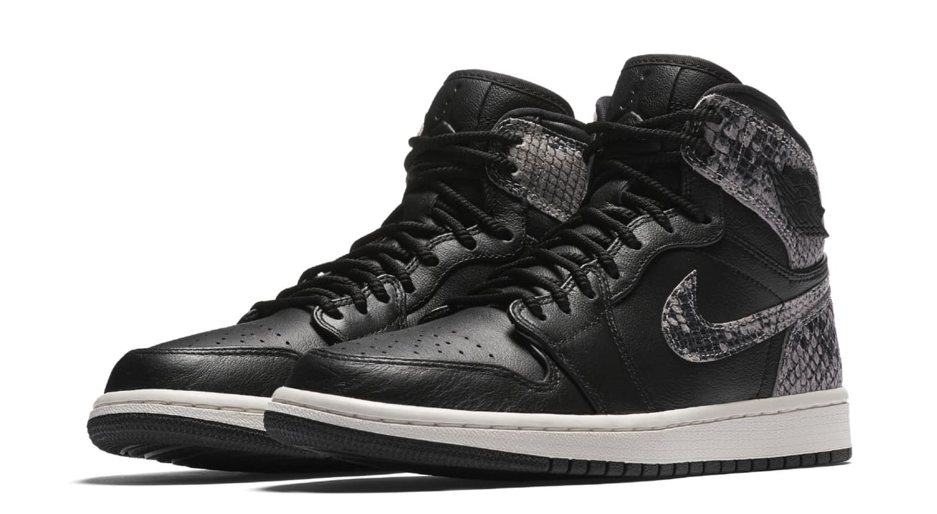 black high top jordans womens