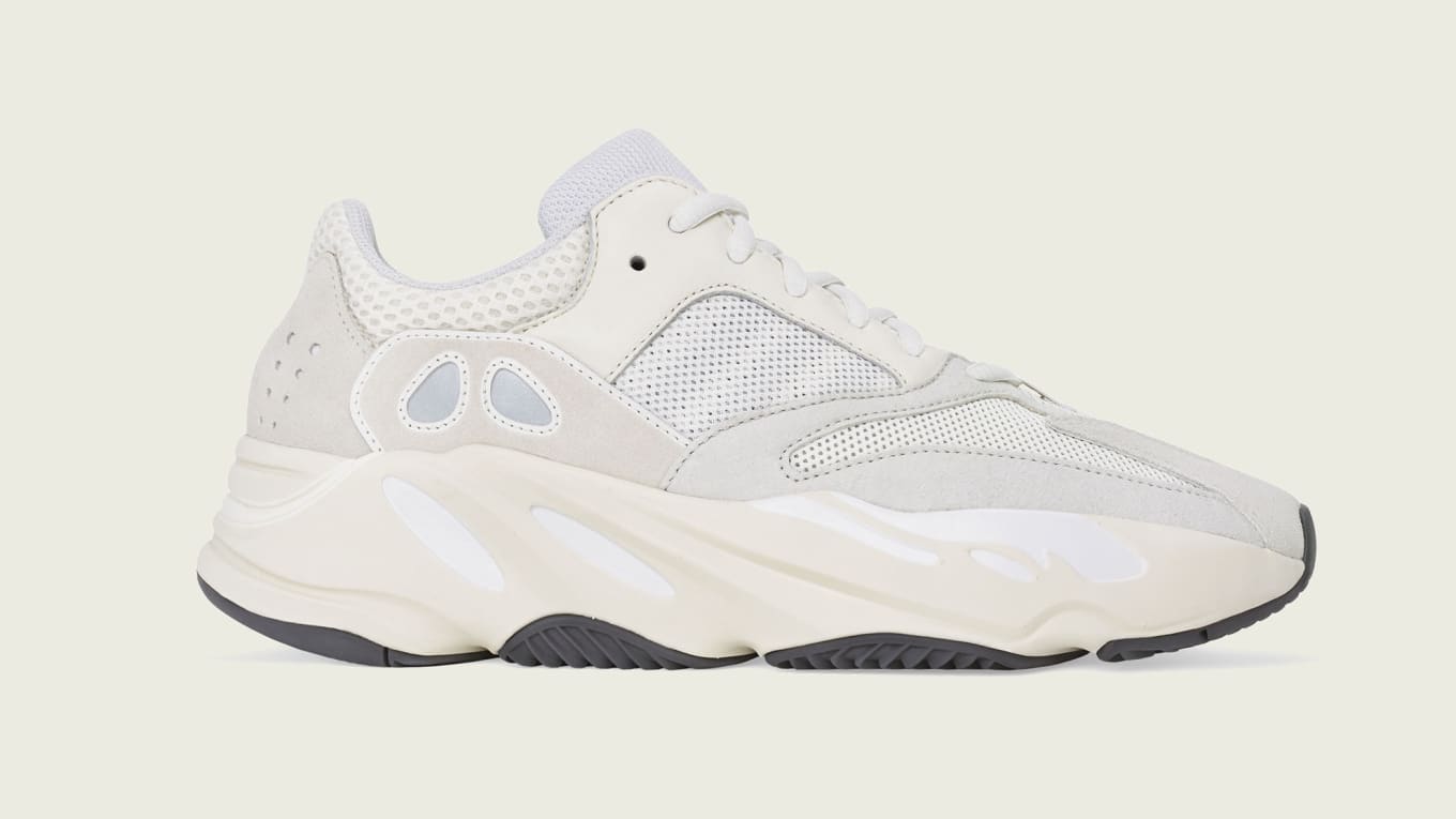 Analog' Adidas Yeezy Boost 700 Spring 