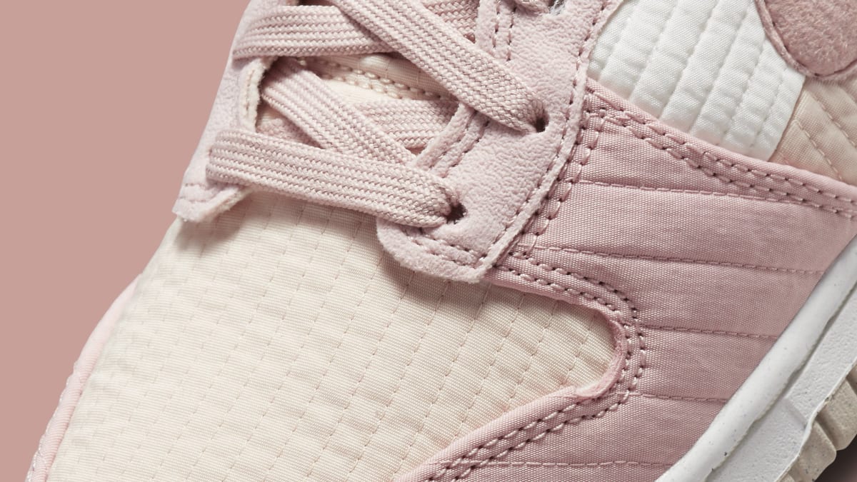 women dunk toasty