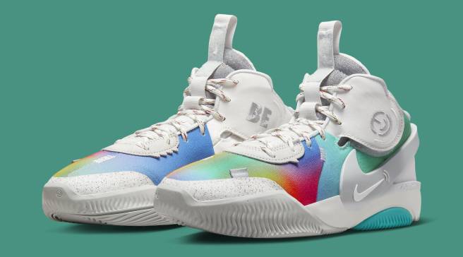 Basketball shoes news clearance