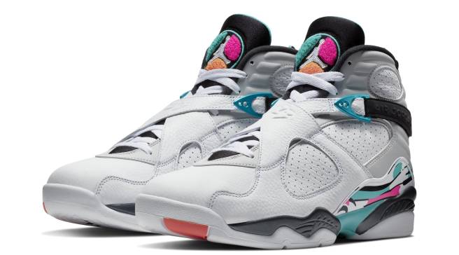 Retro 8 christmas shop