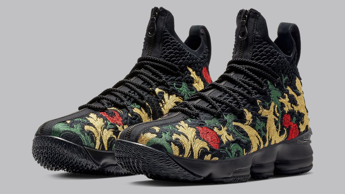 lebron 15 versace