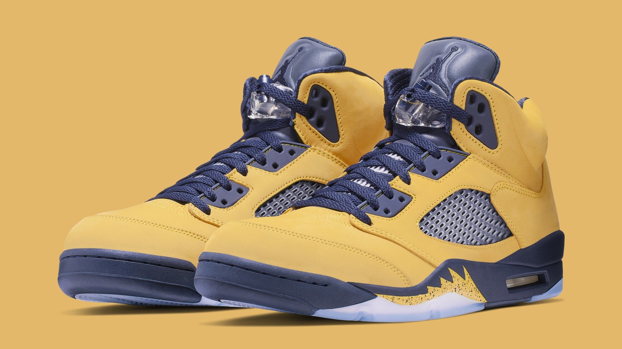 jordan 5 retro michigan pe