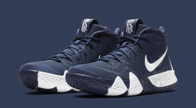 kyrie 4 team