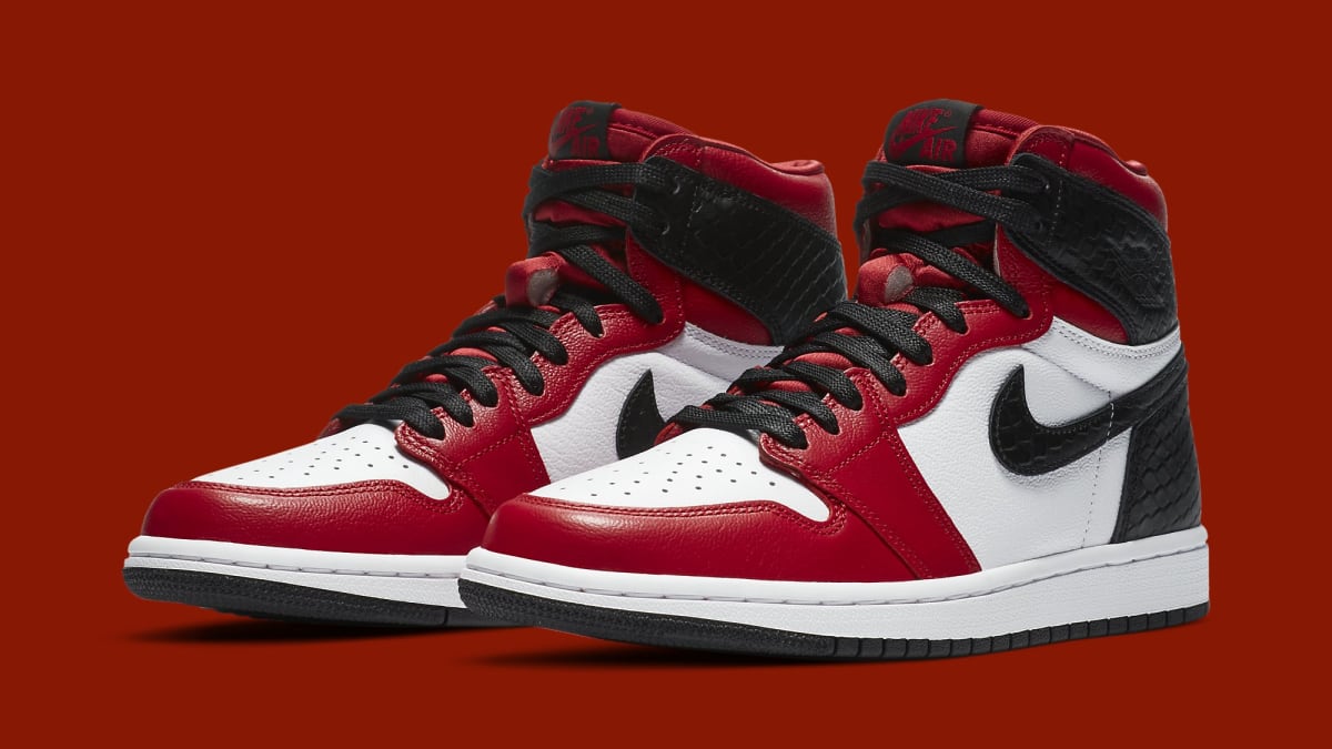 chicago jordan 1 womens