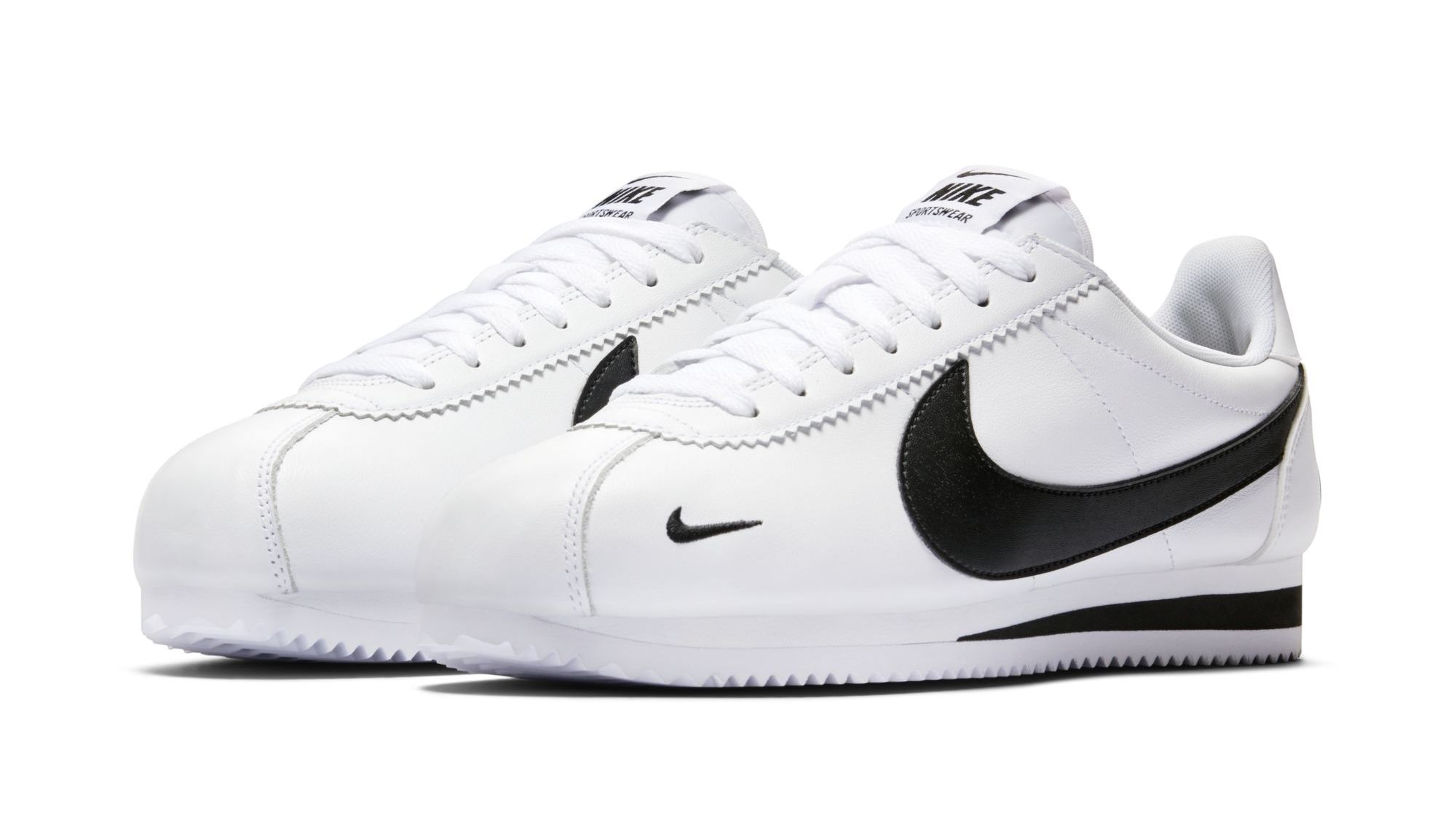 nike cortez small swoosh