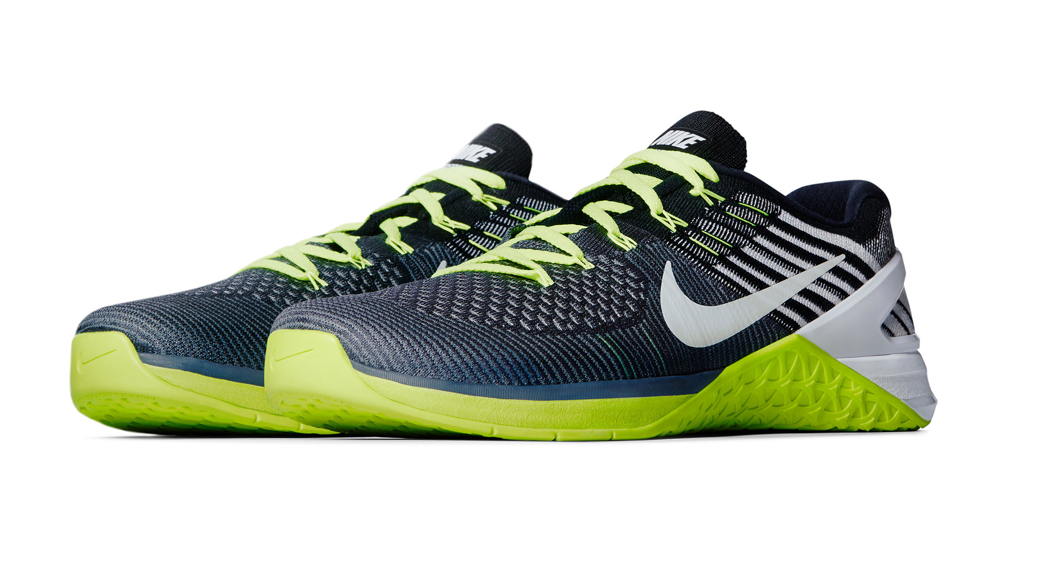 nike metcon dsx green and black