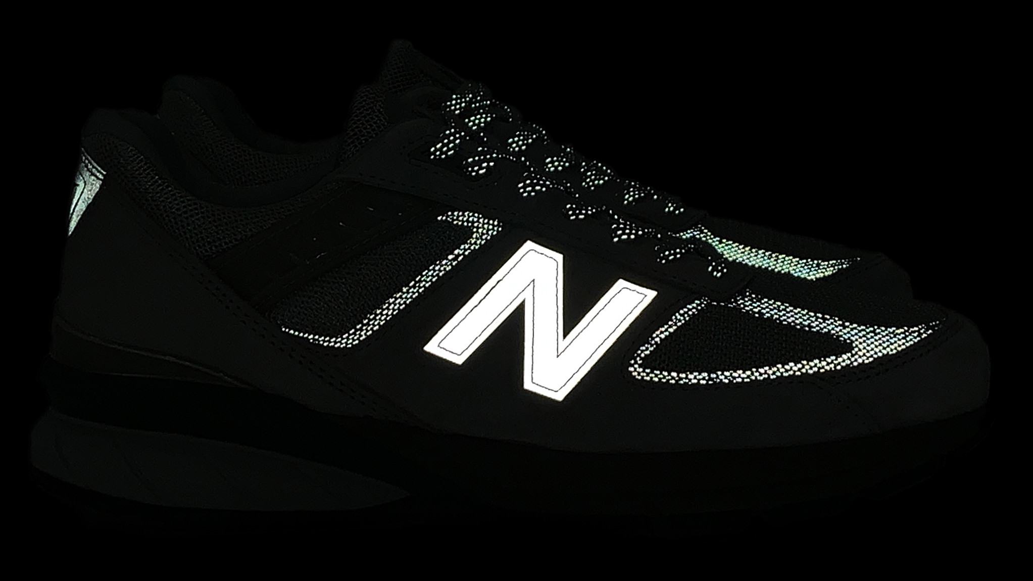 new balance 990 black reflective