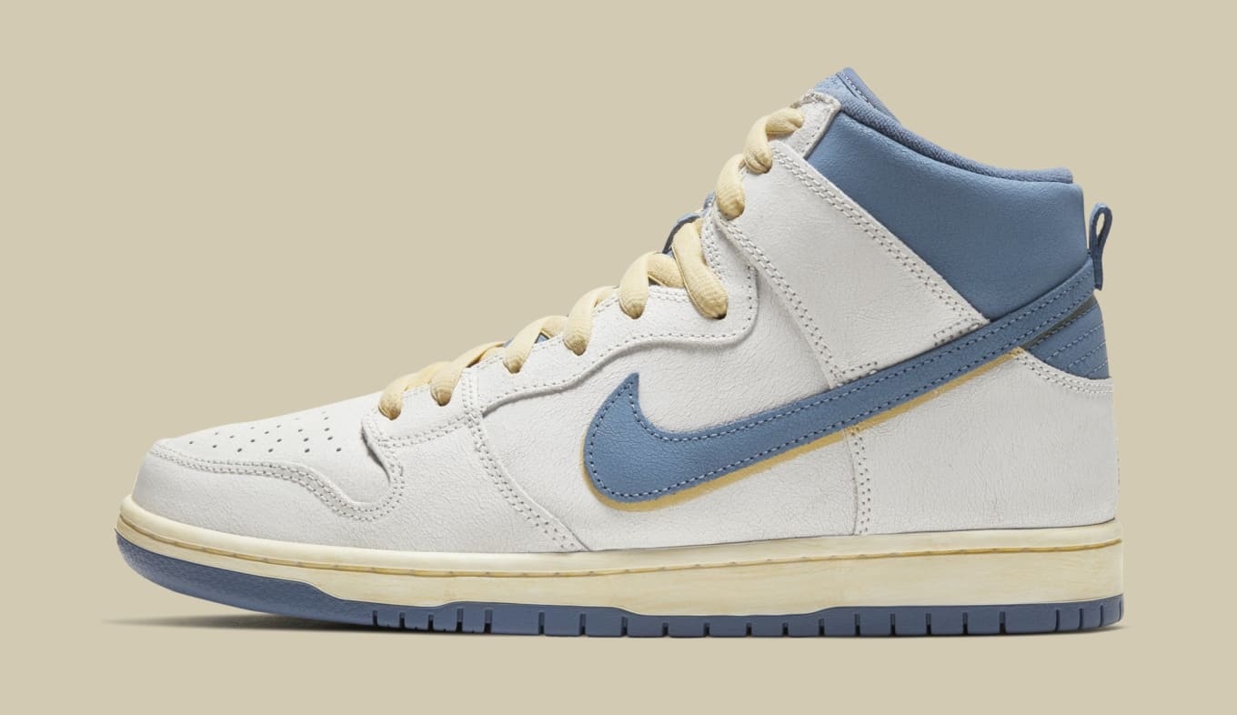 Nike Dunk Low Disrupt Photon Dust Weekend Sneaker Release Guide 9 21 20 Nike Dunk High Kobe V Protro More Sole Collector