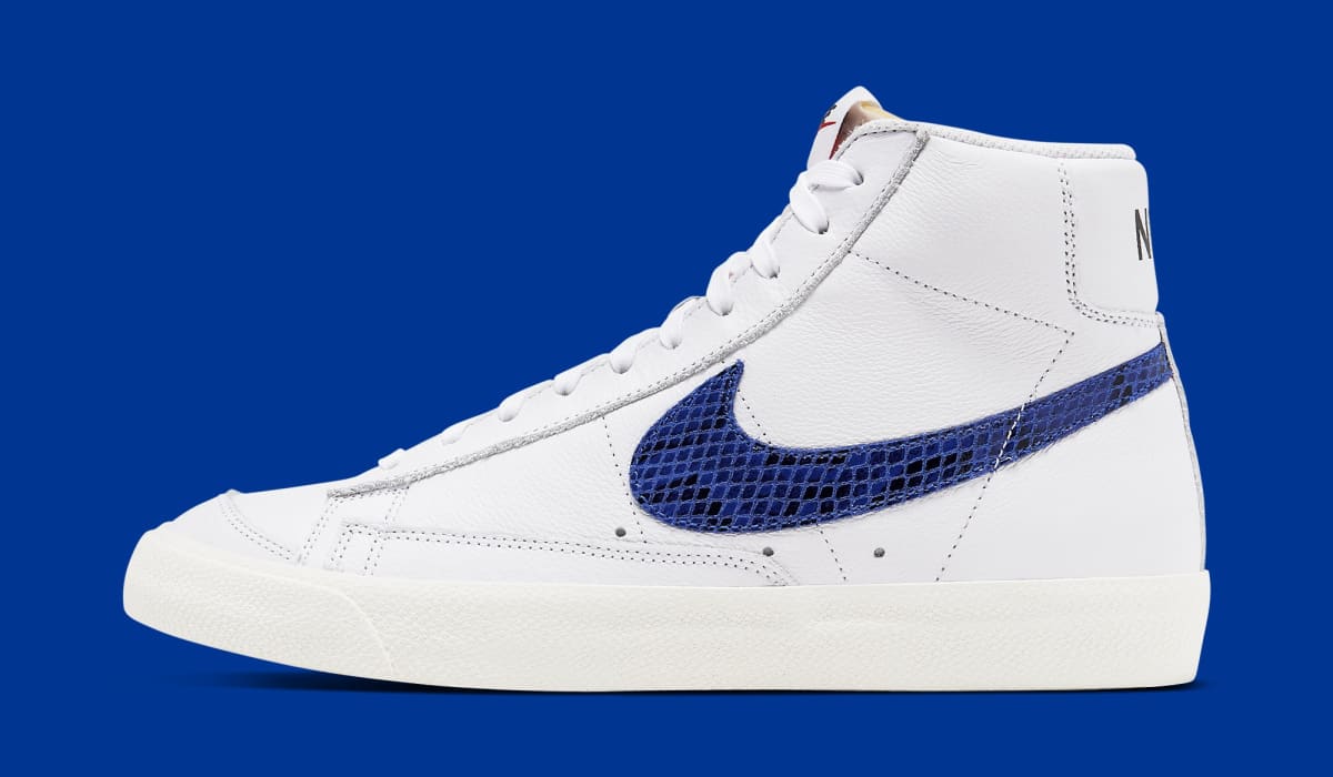 nike basketball shoes red white and blue