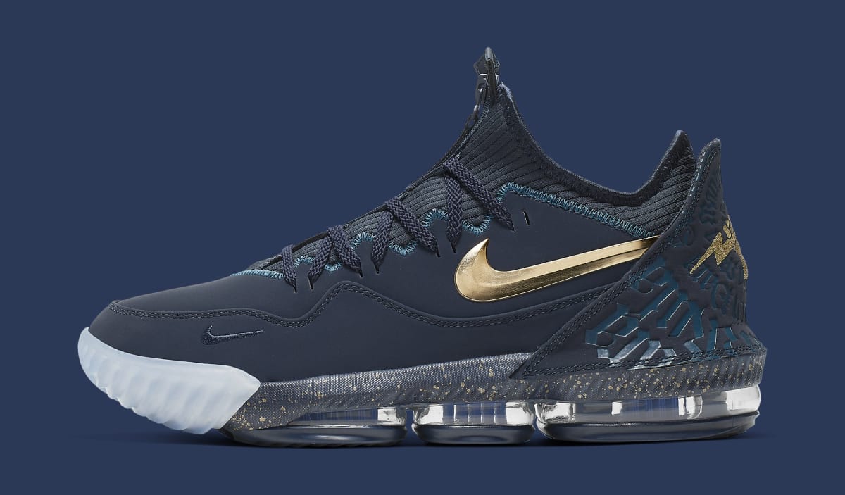 nike lebron titan