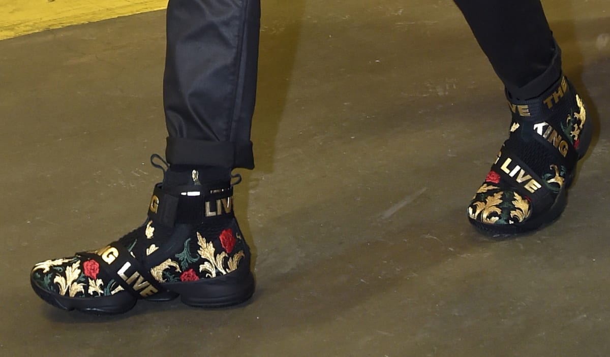lebron straps