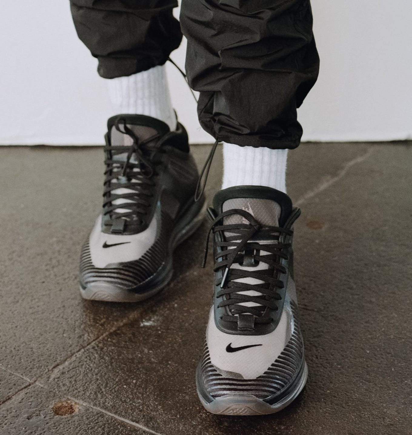 lebron x john elliott on feet