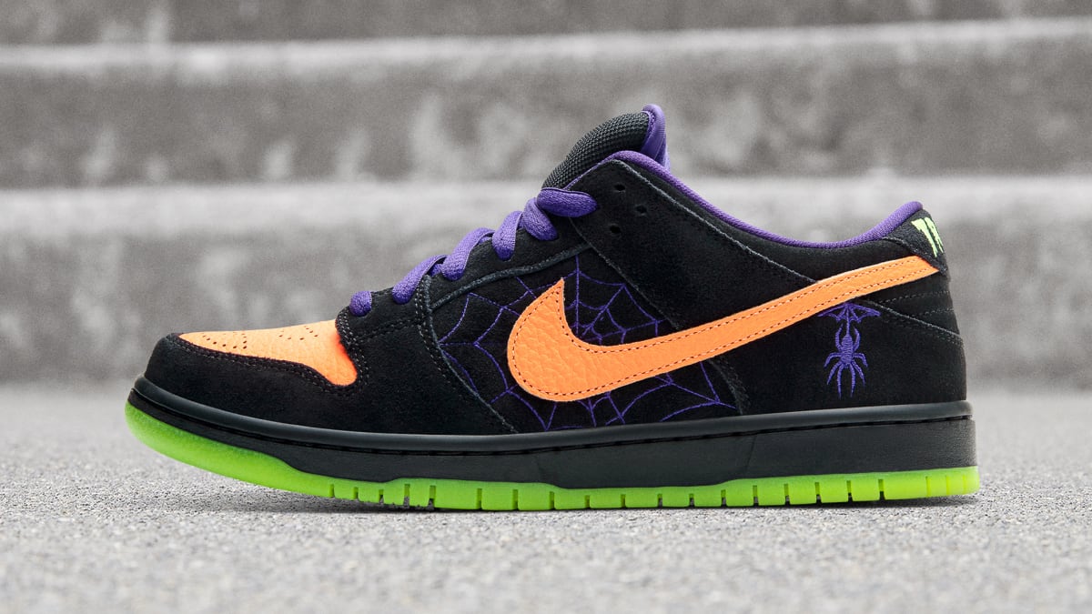 Nike SB Dunk Low 'Night of Mischief' Release Date | Sole ...