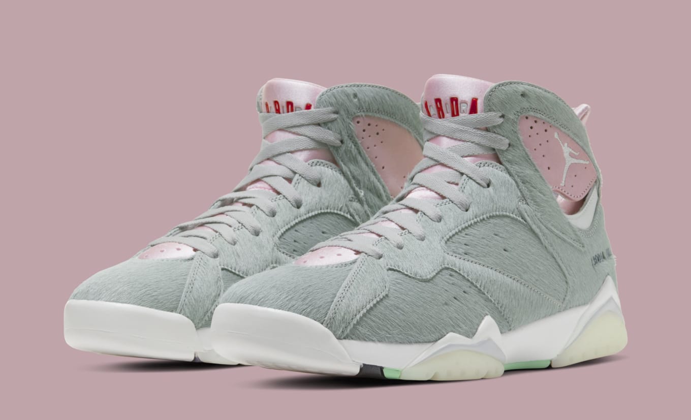 Air Jordan 7 Retro 'Hare 2.0' Apr. 2020 