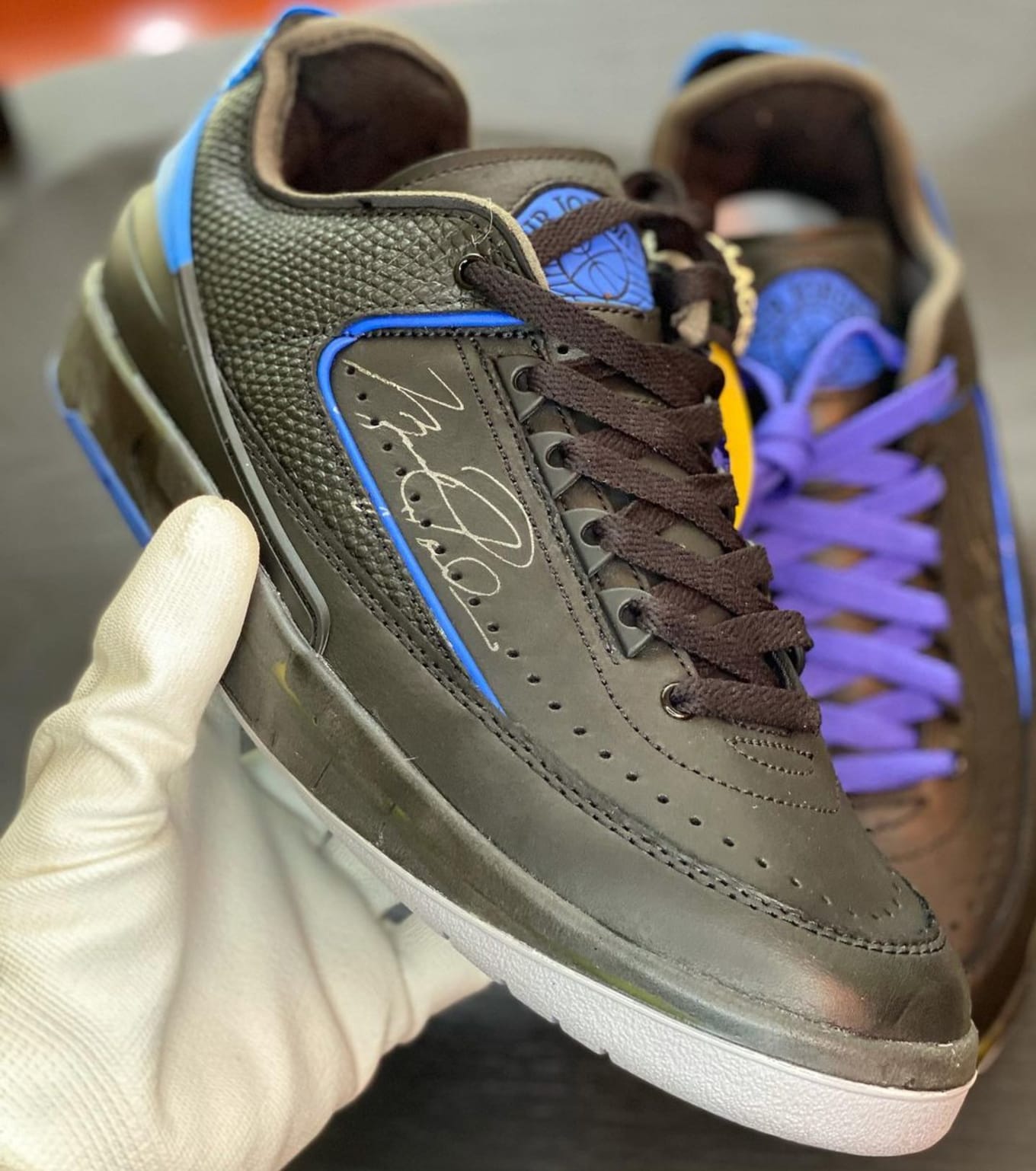 off-white-air-jordan-2-low-black-side