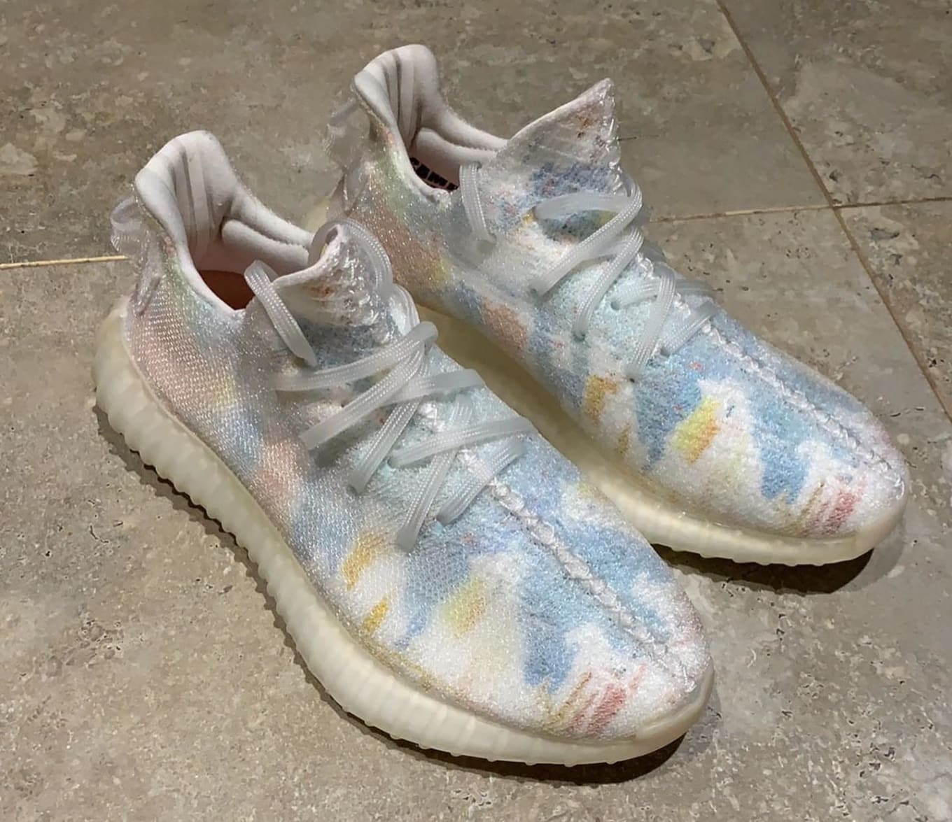 Adidas Yeezy Boost 350 V2 Friends And Family Sample Sole Collector