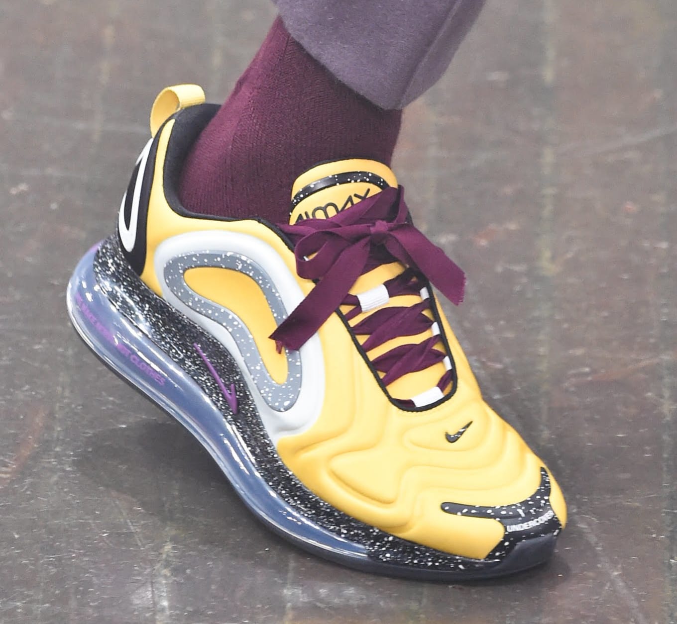 undercover x air max 720