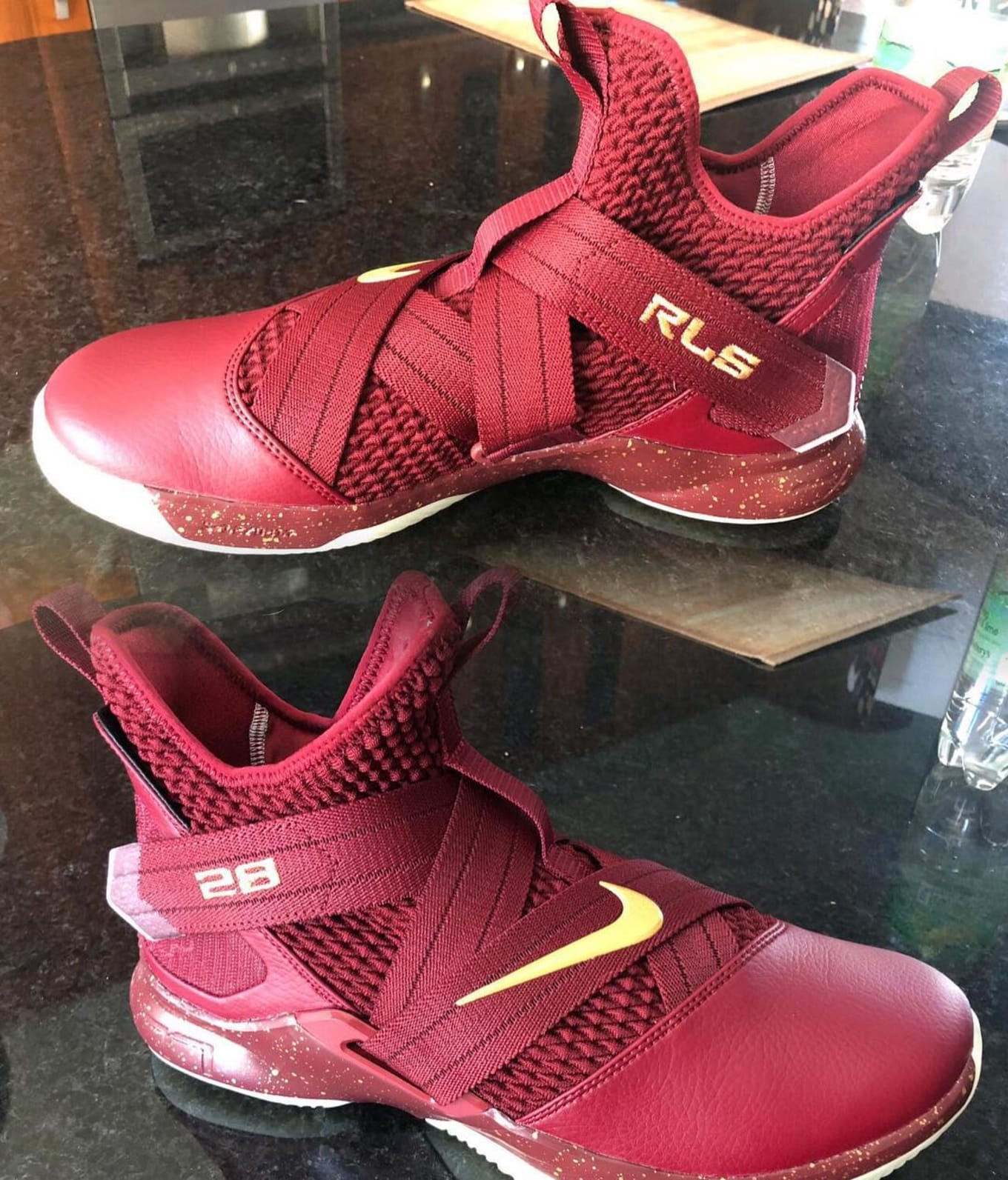 lebron soldier 12 red and white