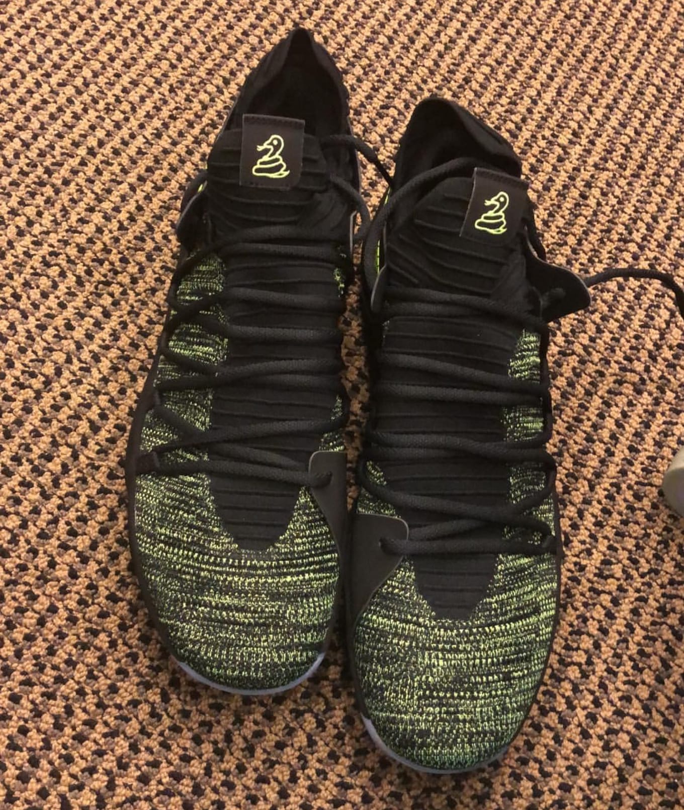 kd 10 sneaker