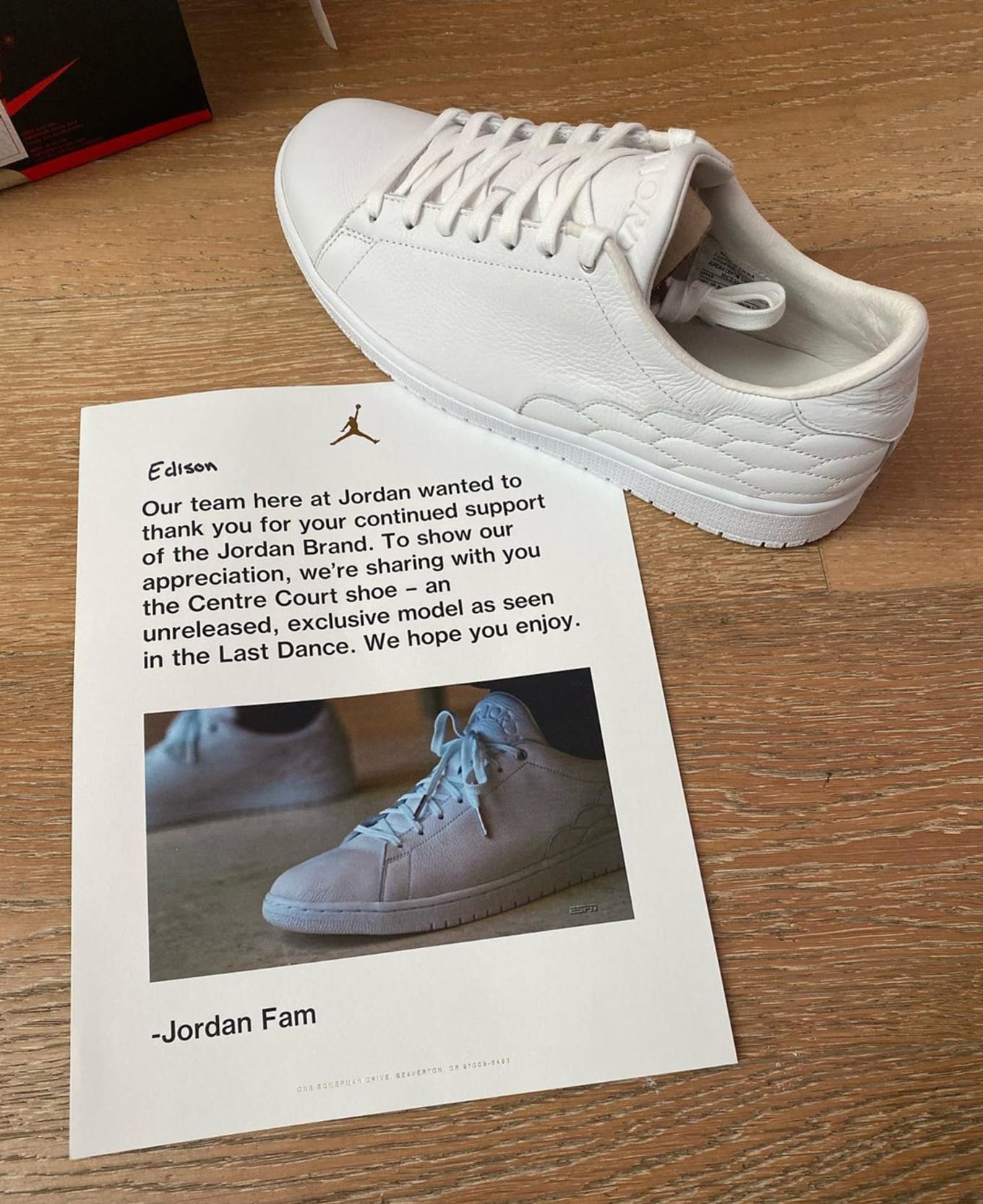 Snart flyde Forpustet Jordan Brand Gifts Unreleased Centre Court To Collaborators | Sole Collector