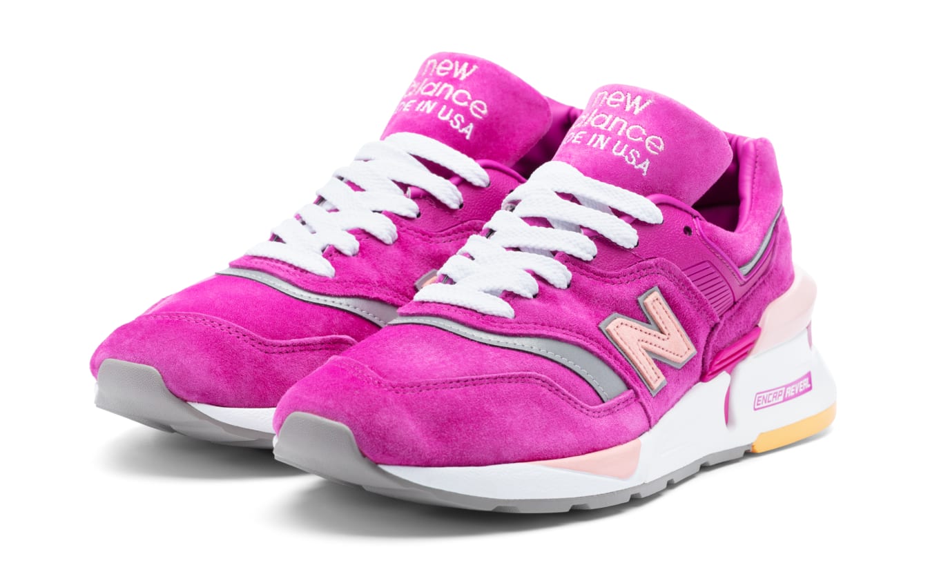 Magenta new balance shop
