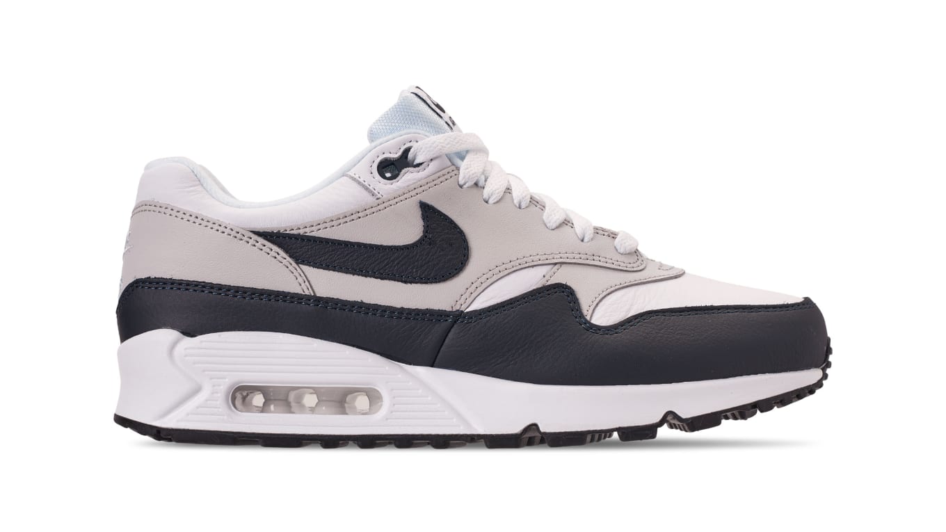 nike air max black and white and grey