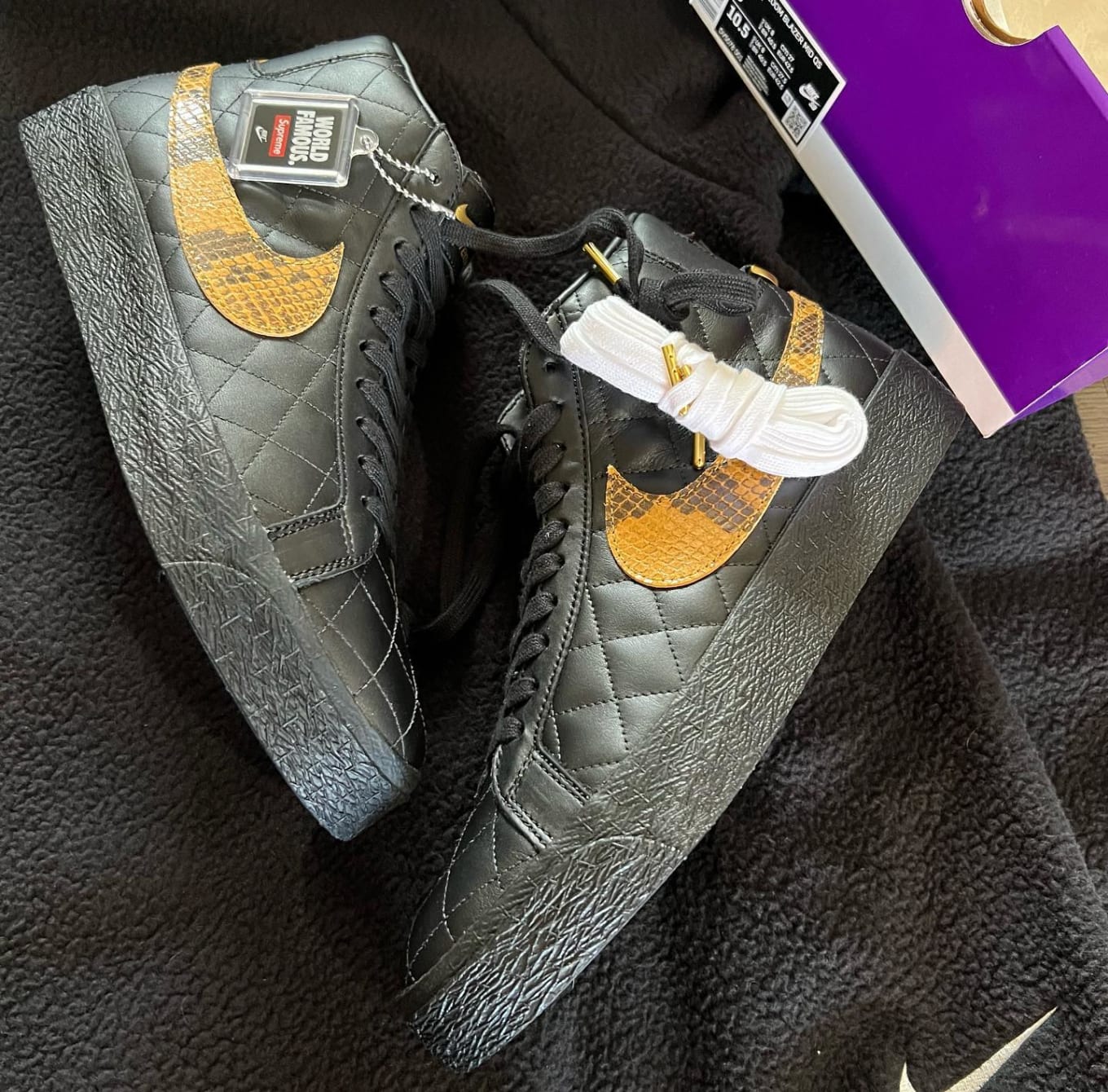 nike x supreme blazer