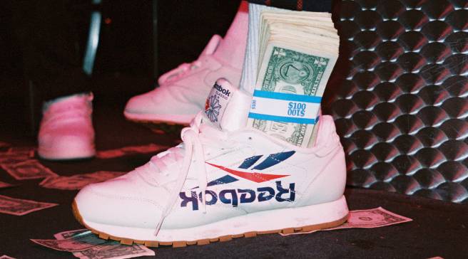 foot locker metallic reebok