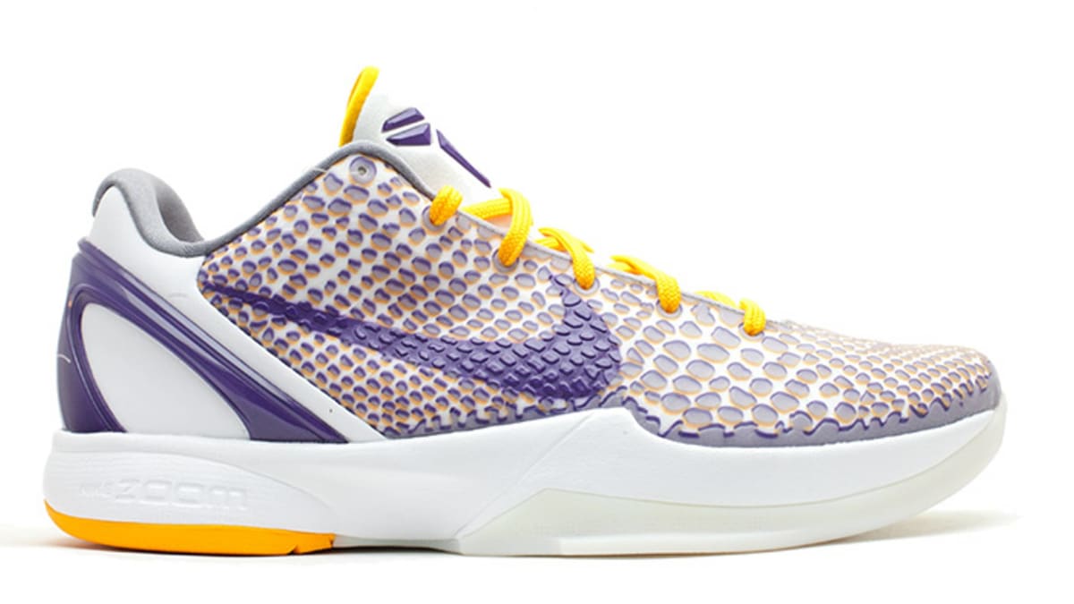 kobe bryant shoes lakers colors