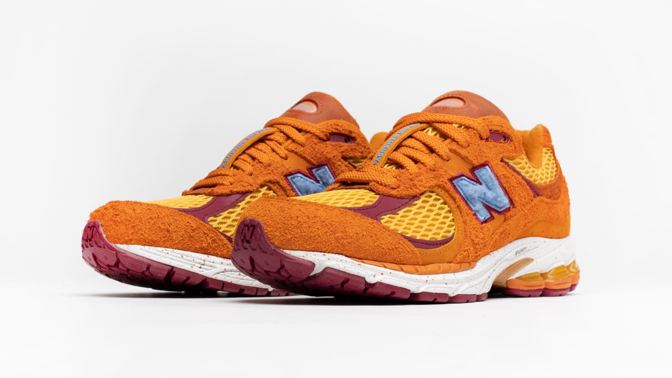 Salehe bembury x new balance 2002r orange