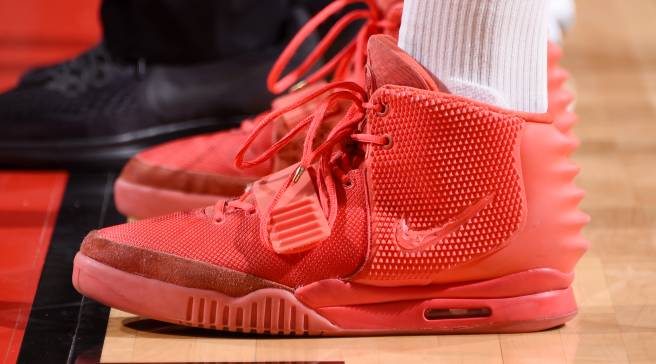 tenis nike air yeezy 2 red october