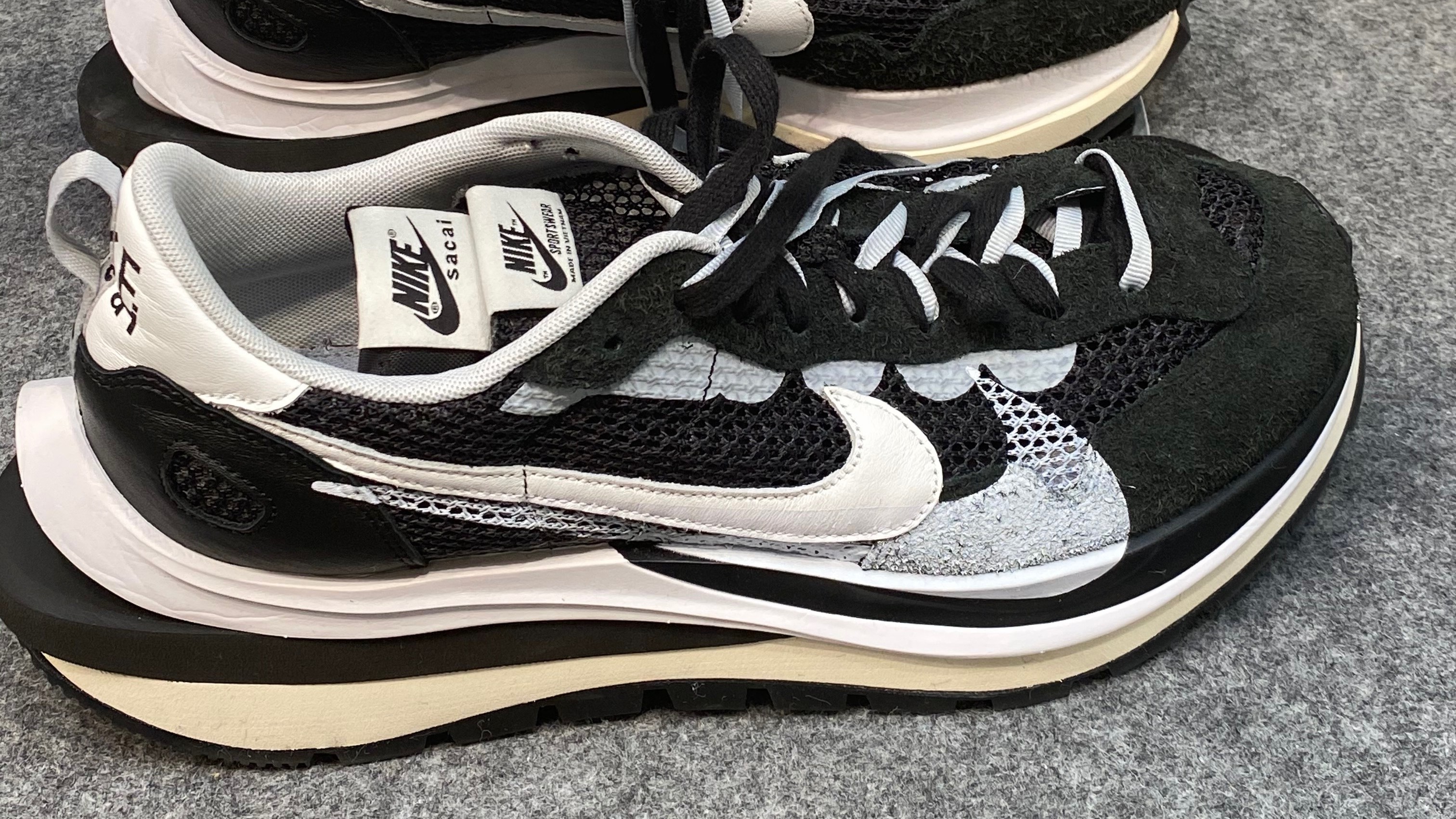 nike sneakers twitter