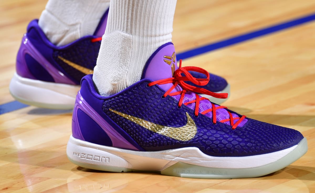 kobe bryant yeezy