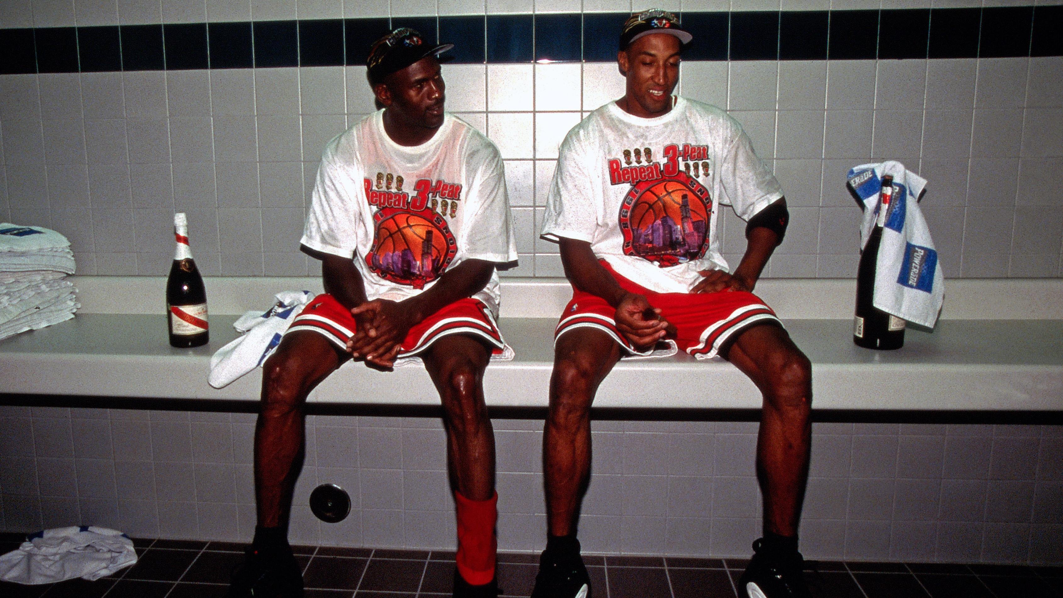 pippen wearing jordans