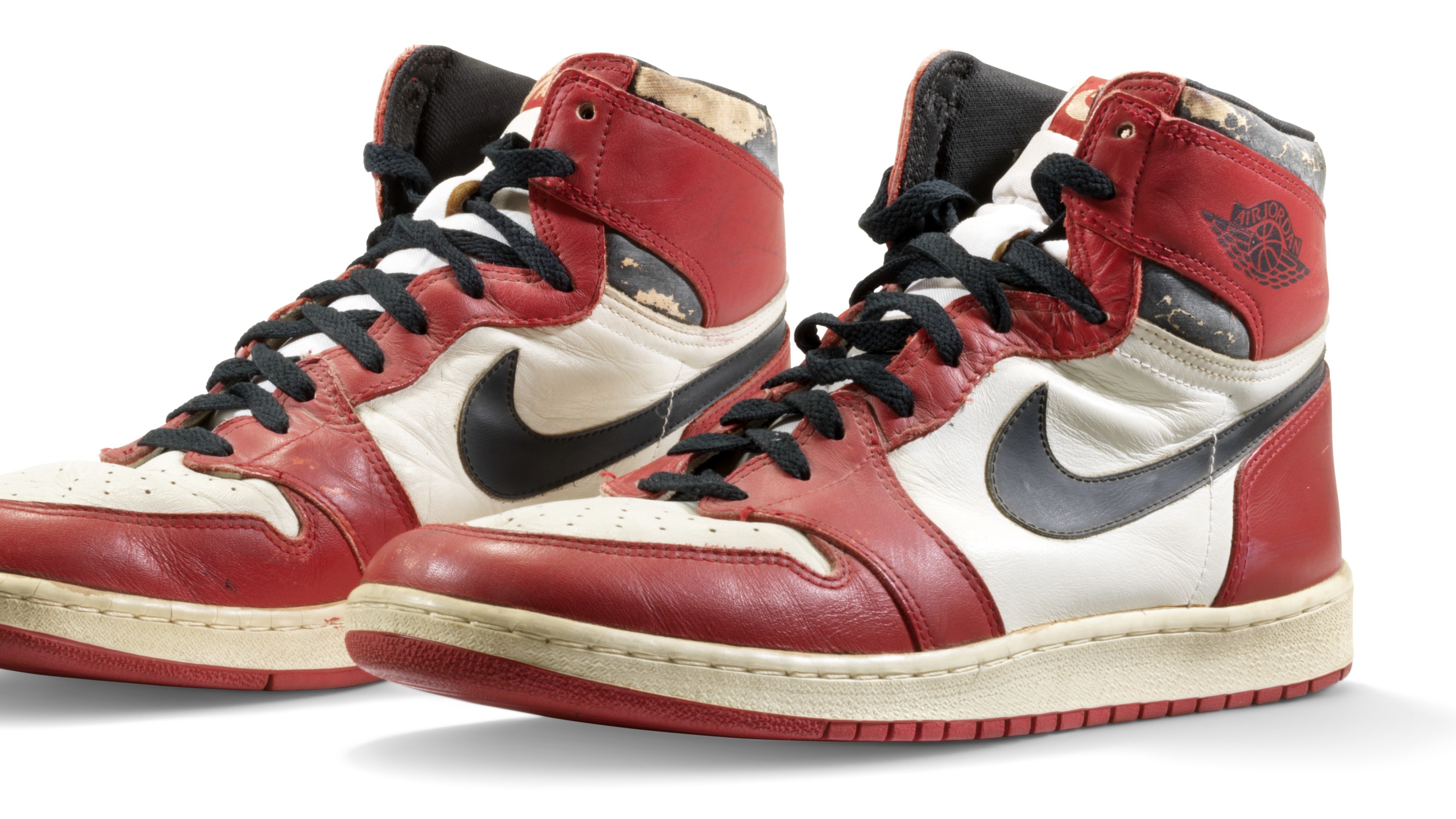 jordan 1 gold medal on feet