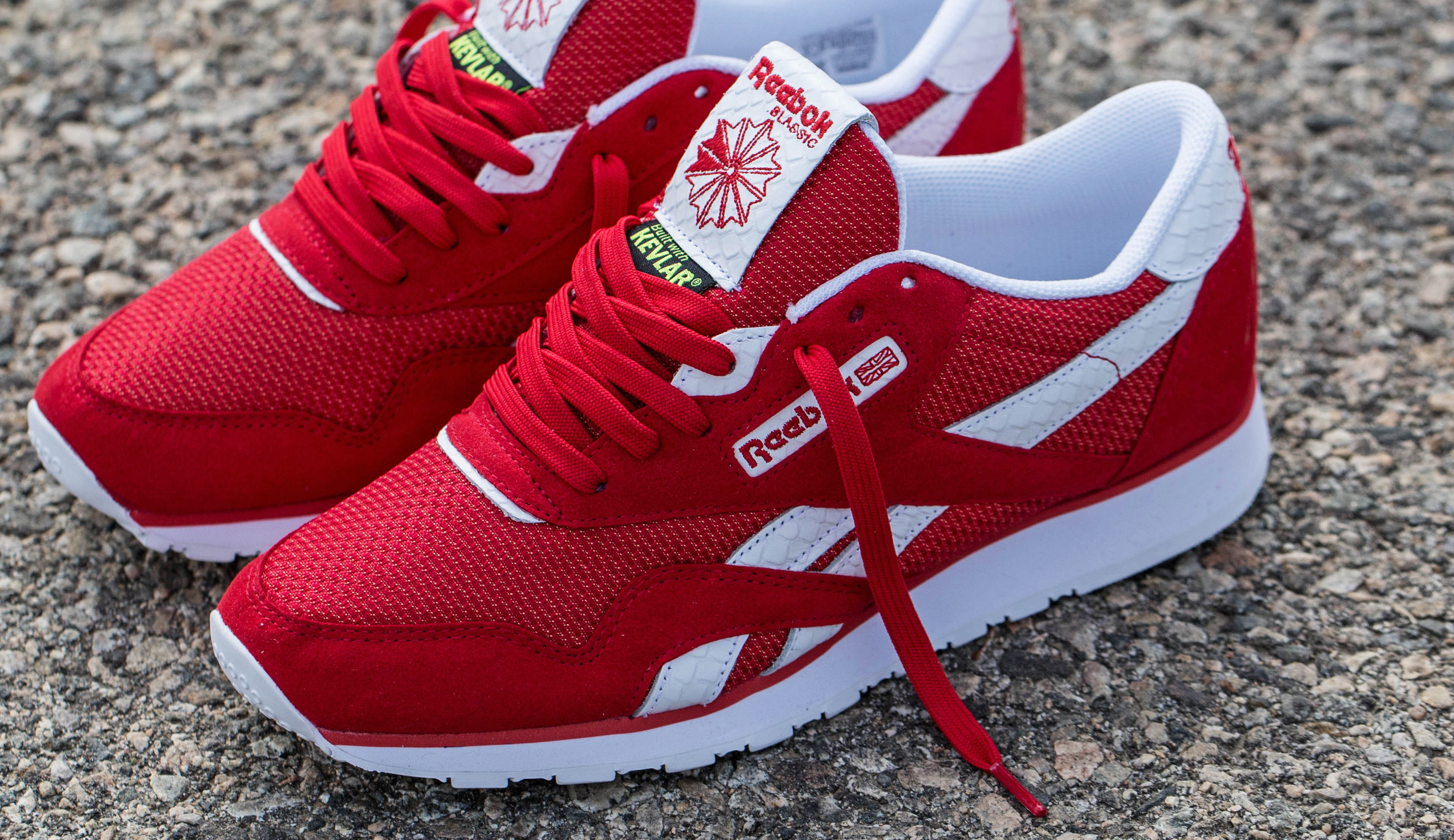 classic reebok red