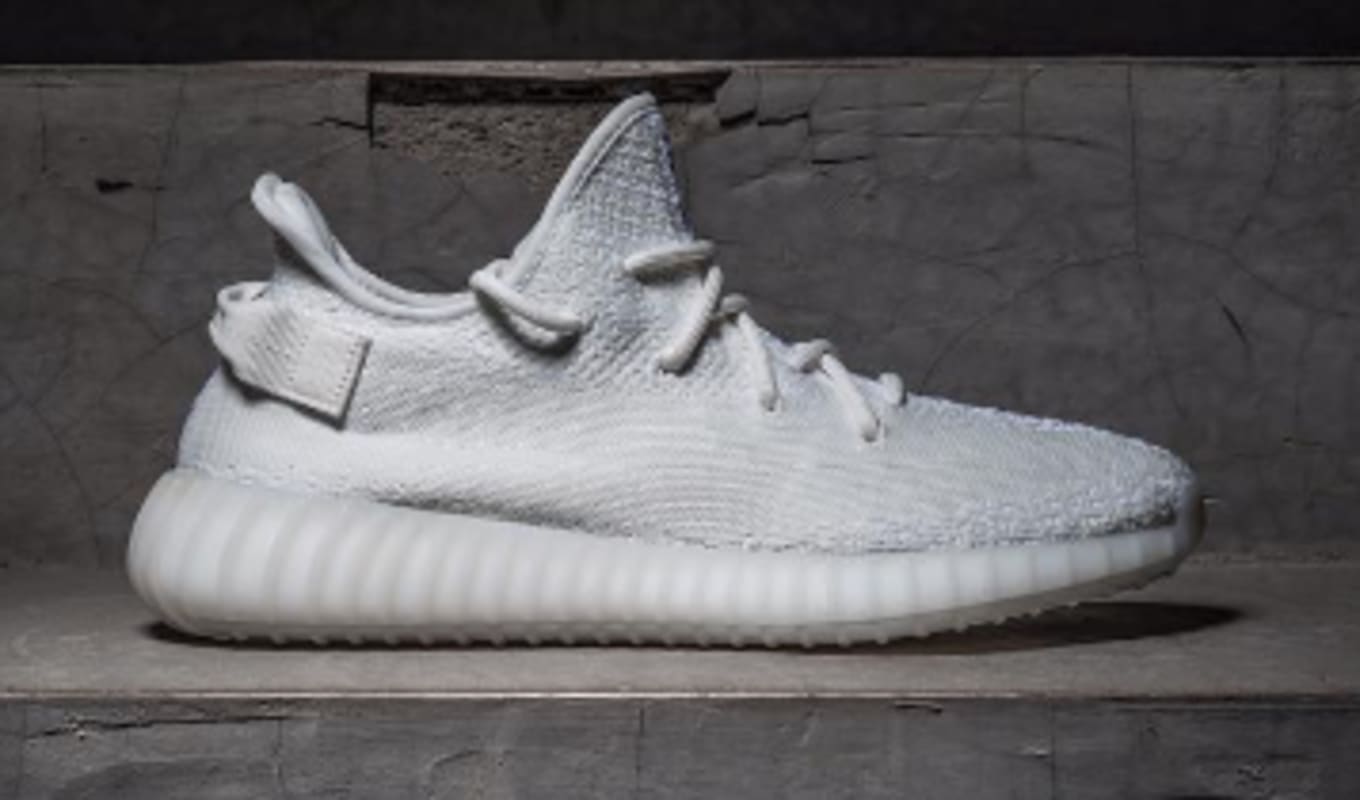 Adidas yeezy triple white 350 discount