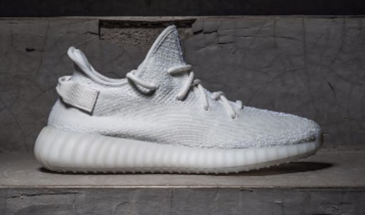 It delinquency tanker Adidas Yeezy Boost 350 V2 "Triple White" | Sole Collector