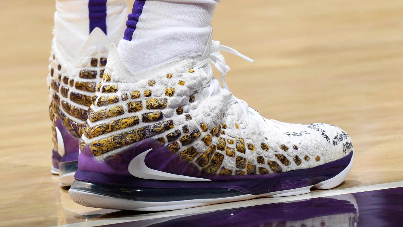 lebron shoes purple and gold