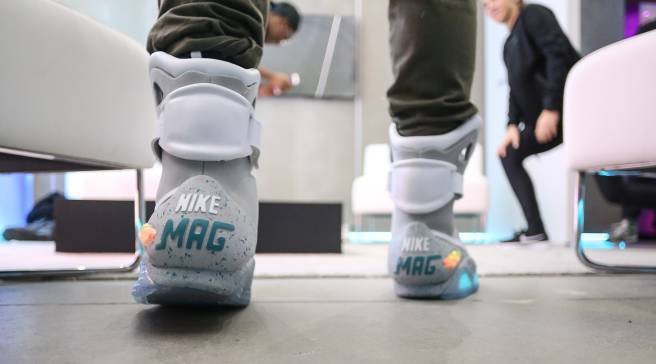 raid alloy Malfunction Nike Mag (2016) | Nike | Release Dates, Sneaker Calendar, Prices &  Collaborations
