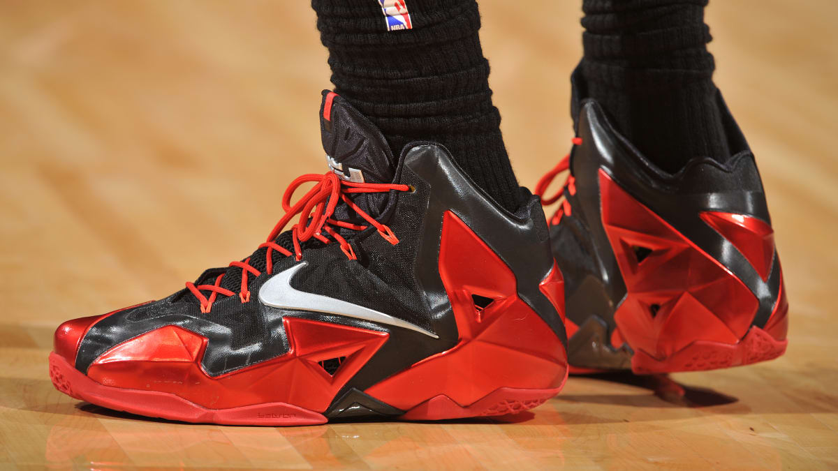 lebron james all his shoes