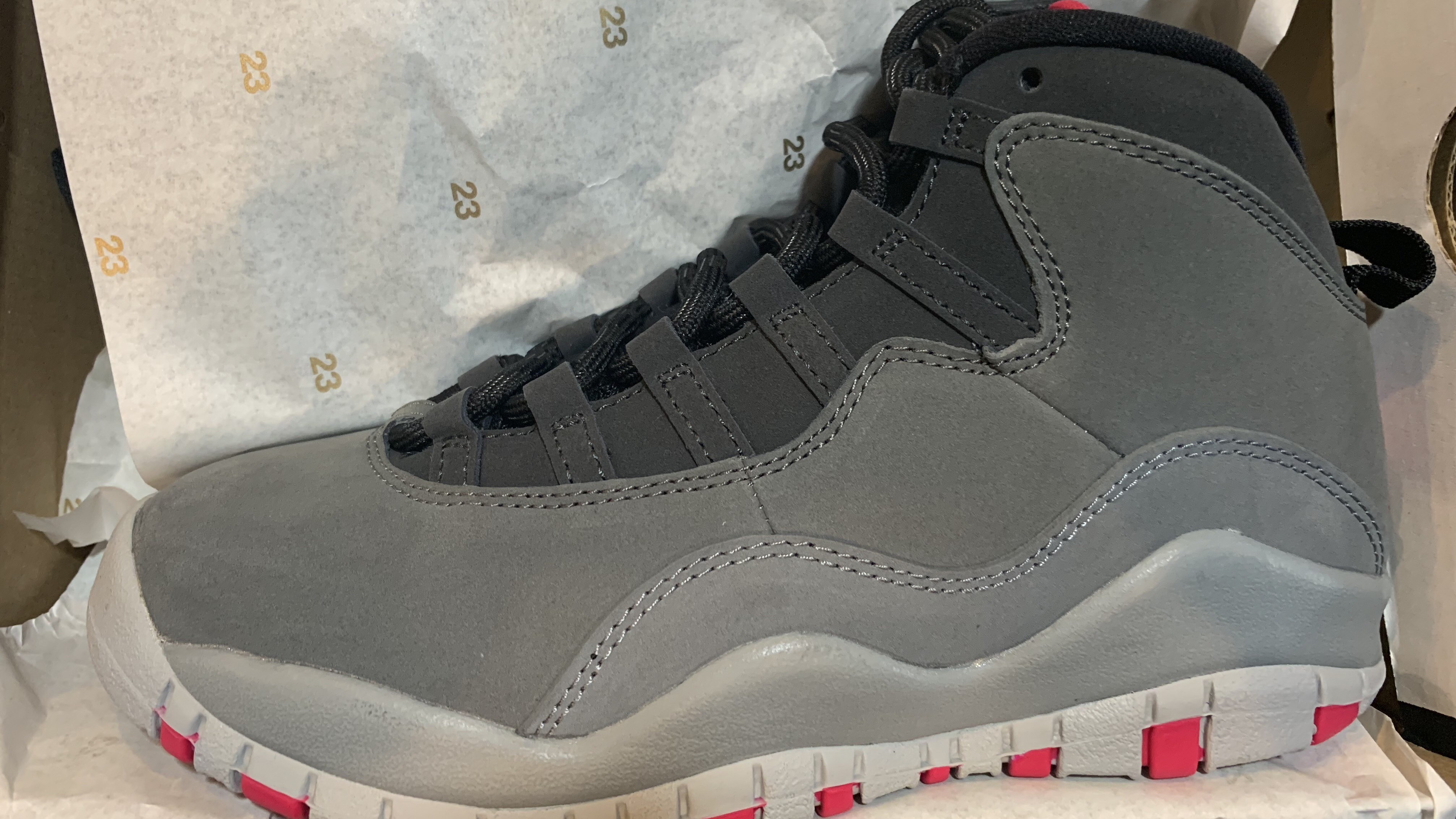 gray and black 10s