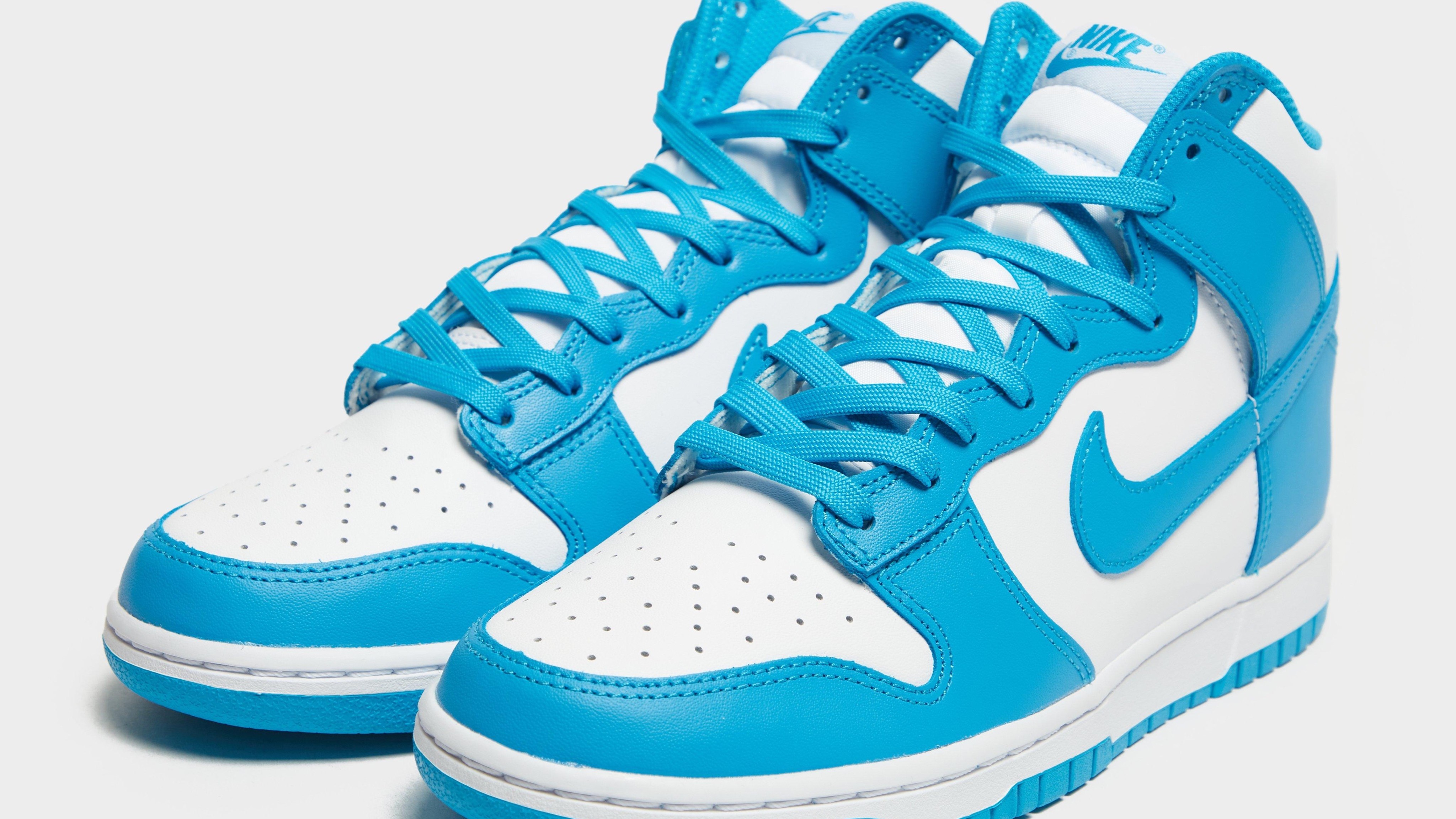 blue nike dunks mid