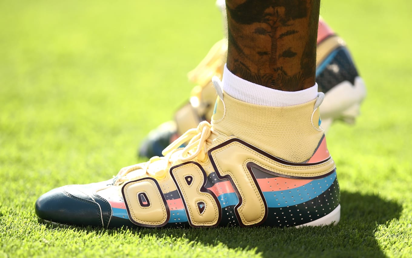 odell football cleats