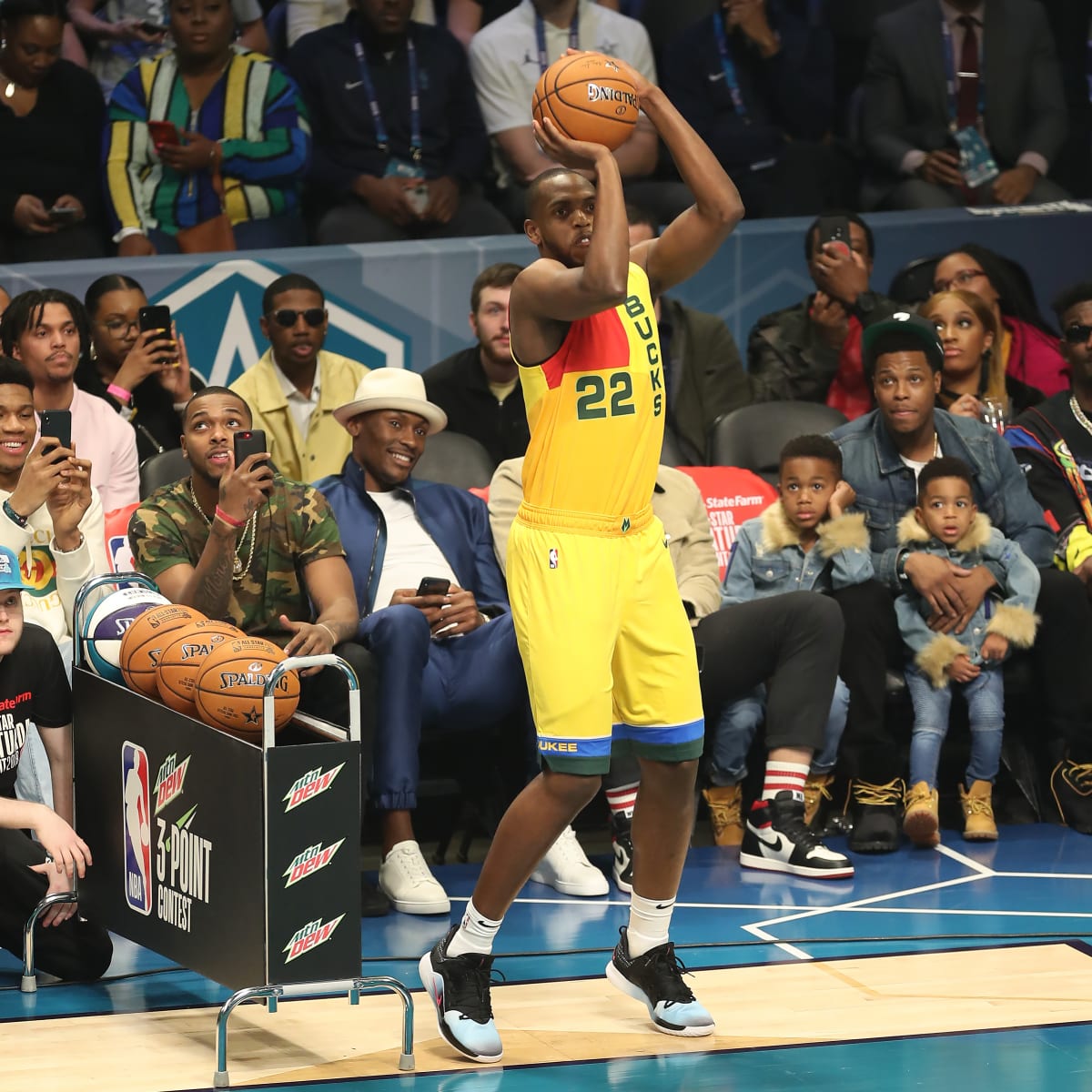 Khris Middleton Nike Hyperdunk X Low - NBA 3-Point Contest ...