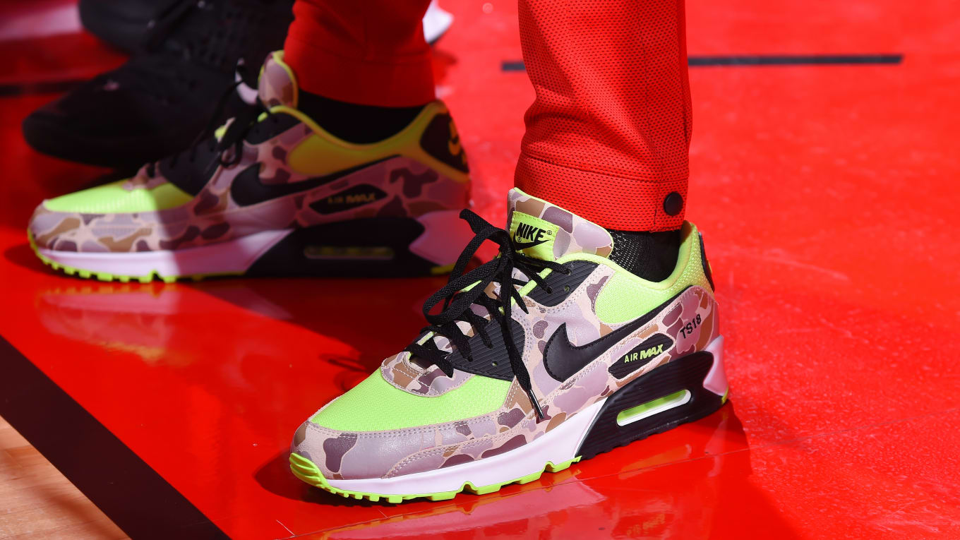 Nike Air Max 90 'Volt Duck Camo 