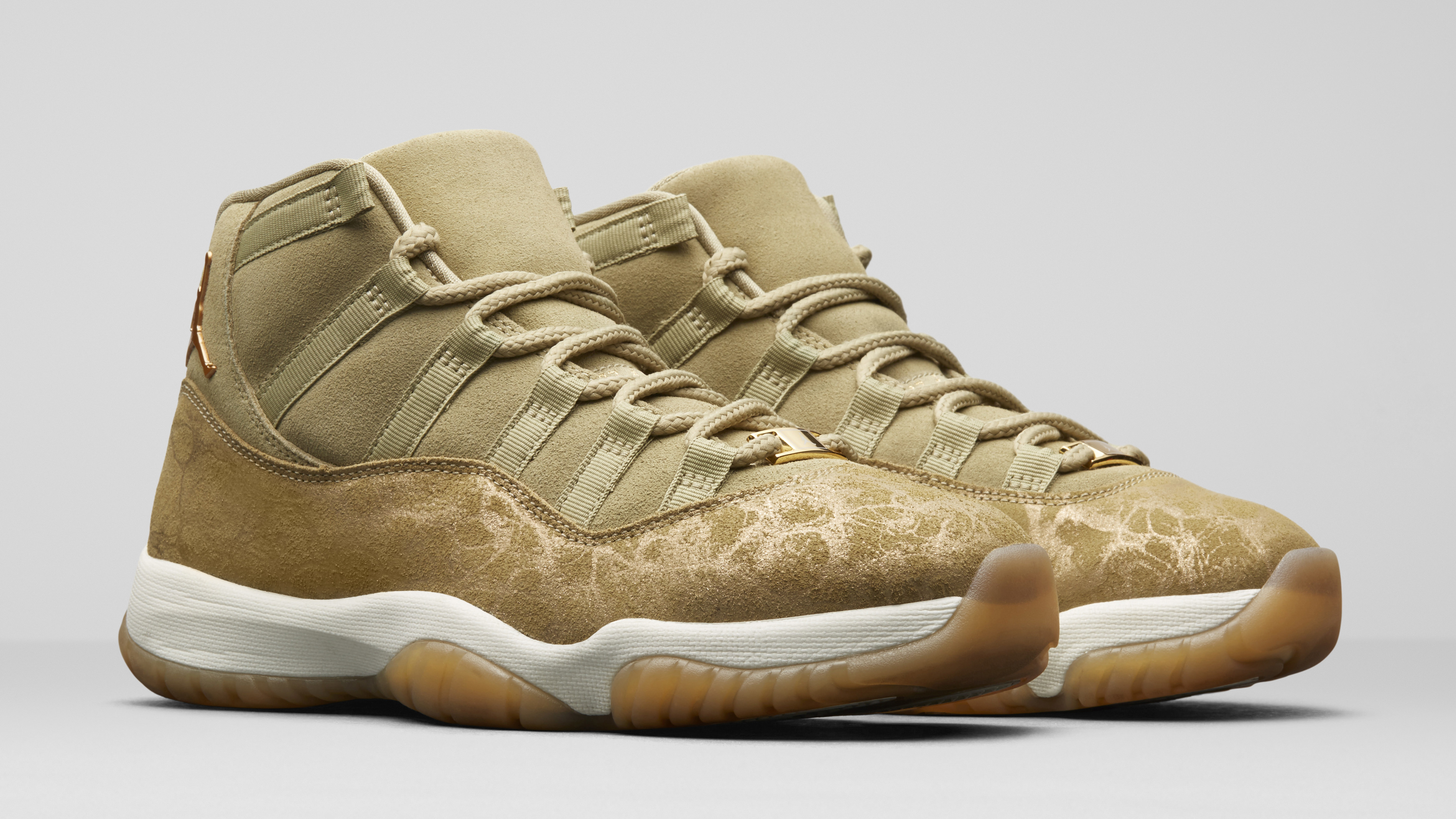 Tan and red 11s 2025